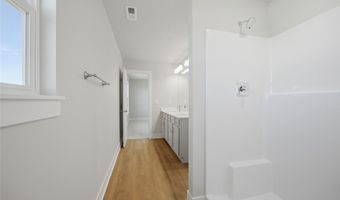 2303 Chan Dr, Adel, IA 50003