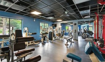 1207 S Old Wilke Rd 303, Arlington Heights, IL 60005