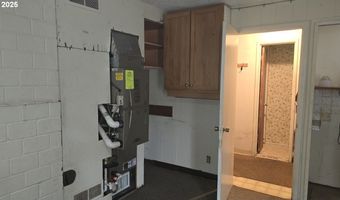 19520 SW KINNAMAN Rd, Beaverton, OR 97078
