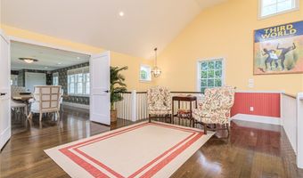 953 Fort Getty Rd, Jamestown, RI 02835