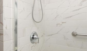 201 3rd Ave 4A, Belmar, NJ 07719
