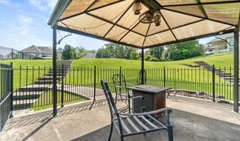 7225 E Worth Ave, Benton, AR 72019