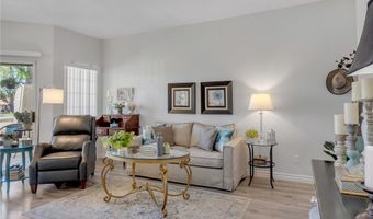 19119 Palo Verde Dr, Apple Valley, CA 92308