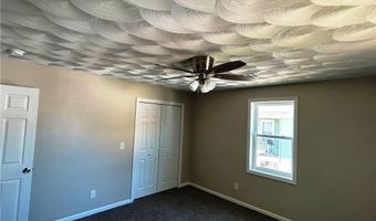 37 Clifton St, Central Falls, RI 02863