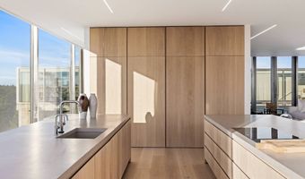 55 Dunes Ln, Amagansett, NY 11930