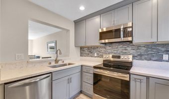 5825 E Creekside Ave 8, Orange, CA 92869