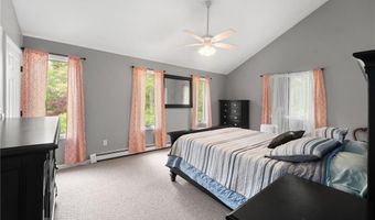 4720 S County Trl, Charlestown, RI 02813