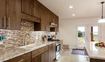 54 Upper Rim Rd E, Arroyo Seco, NM 87514