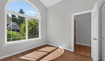 3022 NE Quiet Canyon Dr, Bend, OR 97701