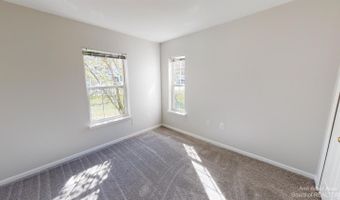 2785 S Knightsbridge Cir, Ann Arbor, MI 48105