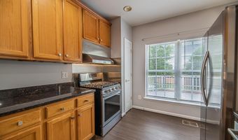 24635 KINGS CANYON Sq, Aldie, VA 20105