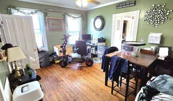 10-12 Clarkson St, Ansonia, CT 06401