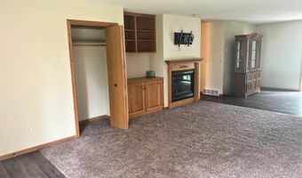 2231 SE Crystal Ave, Aberdeen, SD 57401