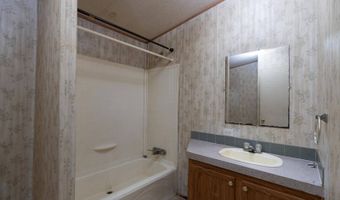 230 Lake Forest Dr, Birchwood, TN 37308
