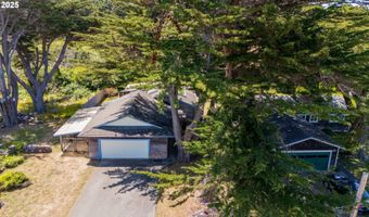 1260 JACKSON Ave, Bandon, OR 97411
