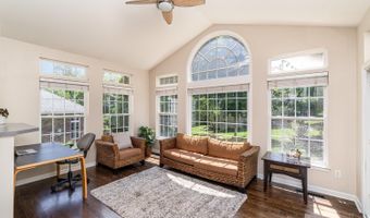 5660 Miss Royal Pass Dr, Miami, OH 45140