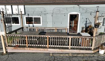 925 CHETCO Ave, Brookings, OR 97415