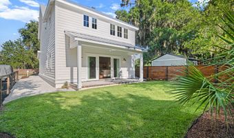608 Pilot St, Beaufort, SC 29902