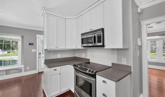 1601 BRYN MAWR St, Orlando, FL 32804