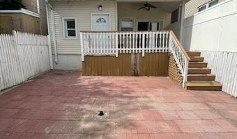 14 MEADOW St, Bayonne, NJ 07002