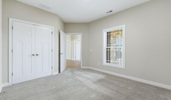 2002 Bogey Ct, Auburn, IN 46706