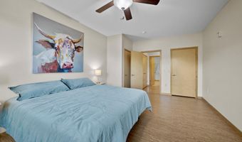 1802 Monroe St 202, Madison, WI 53711
