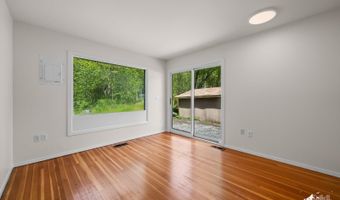 3421 Tieszen Ave, Anchorage, AK 99516