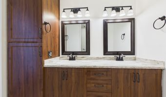 1015 Aoloa Pl 451, Kailua, HI 96734