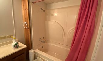 4 Boyd St, Andrews, NC 28901