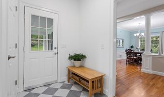 199 Fox Run Rd, Bolton, MA 01740