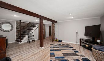 5107 Knollwood Ln, Anderson, IN 46011