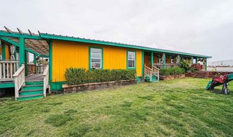 7424 Dulce Rd, Carlsbad, NM 88220