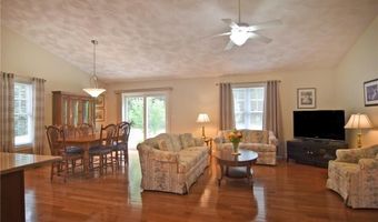 120 Country Meadow Ln, Glocester, RI 02814