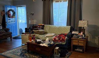 266 Carmel Ln, Albany, KY 42602