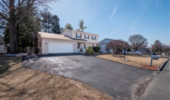 990 HILL Dr, Allentown, PA 18103