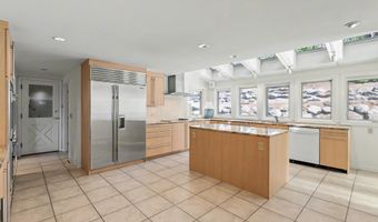 19 Highland Dr, Amherst, NH 03031