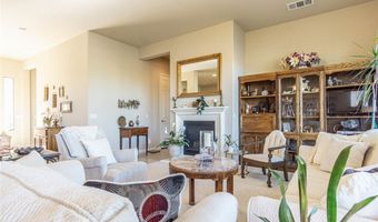 19442 Royal Oaks Rd, Apple Valley, CA 92308