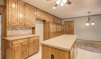 7112 NW 32nd St, Bethany, OK 73008