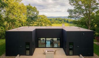 279 Tompkins Rd, Ancram, NY 12502