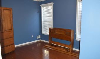 10 Fenwick Ln, Barnegat, NJ 08005