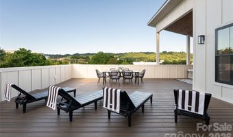 6 Dailey Dr, Asheville, NC 28801