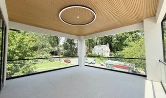 8908 MOHAWK Ln, Bethesda, MD 20817
