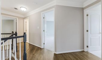 20152 BOXWOOD Pl, Ashburn, VA 20147