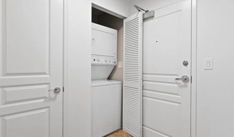 300 W Beech St 1909, San Diego, CA 92101