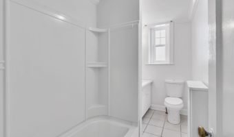 500 Deal Lake Dr 1E, Asbury Park, NJ 07712