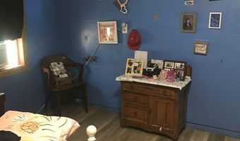 423 E 10th St, Beaver, OK 73932