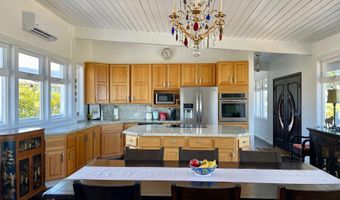 215 Aahi Pl, Kaunakakai, HI 96748