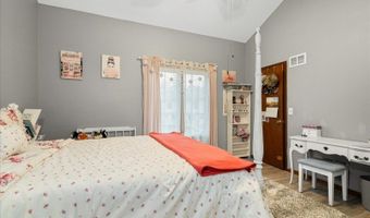 204 Dakota Dr, Andover, NJ 07848