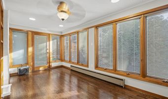 2551 23RD Rd N, Arlington, VA 22207