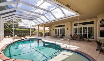594 N Country Club Dr, Atlantis, FL 33462